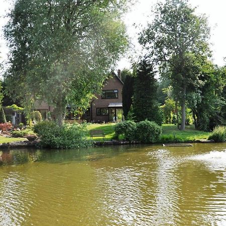 The Willows Bed & Breakfast Йорк Экстерьер фото